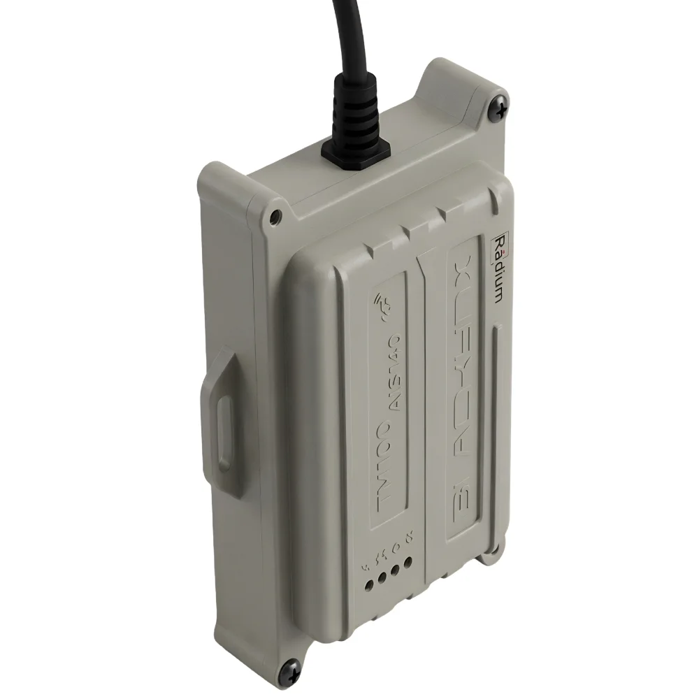 TM100 4G AIS 140 Standard GPS Tracker